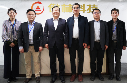 大牛时代 工信部信发司王建伟副司长一行莅临傲林科技考察调研